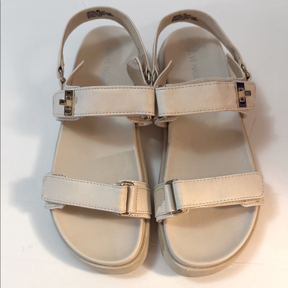 STEVEN MADDEN Cream Sandals Minimalist Design Adjustable Straps